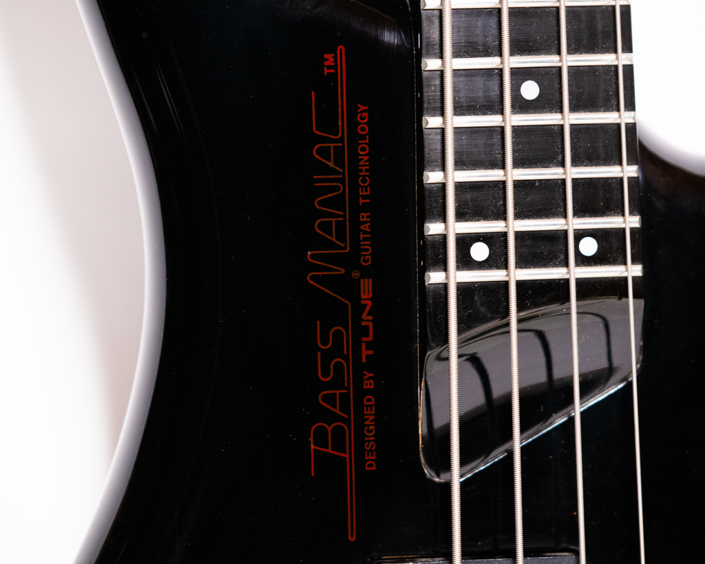 Tune Guitar Technology Bass Maniac (black) SIGNED