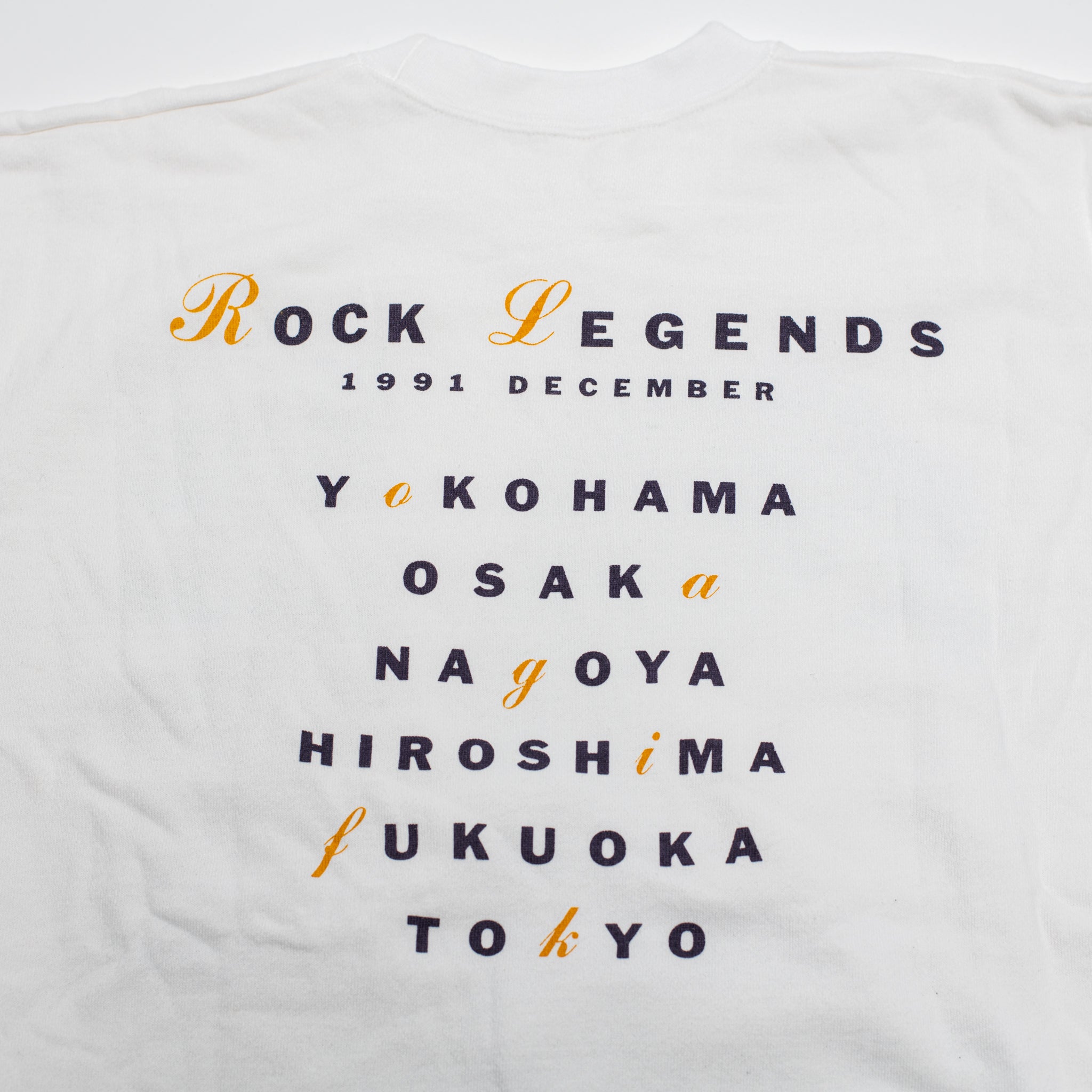 Live In Japan - George Photo Design with 'Rock Legends' White Sweatshirt (S) - Lot 1