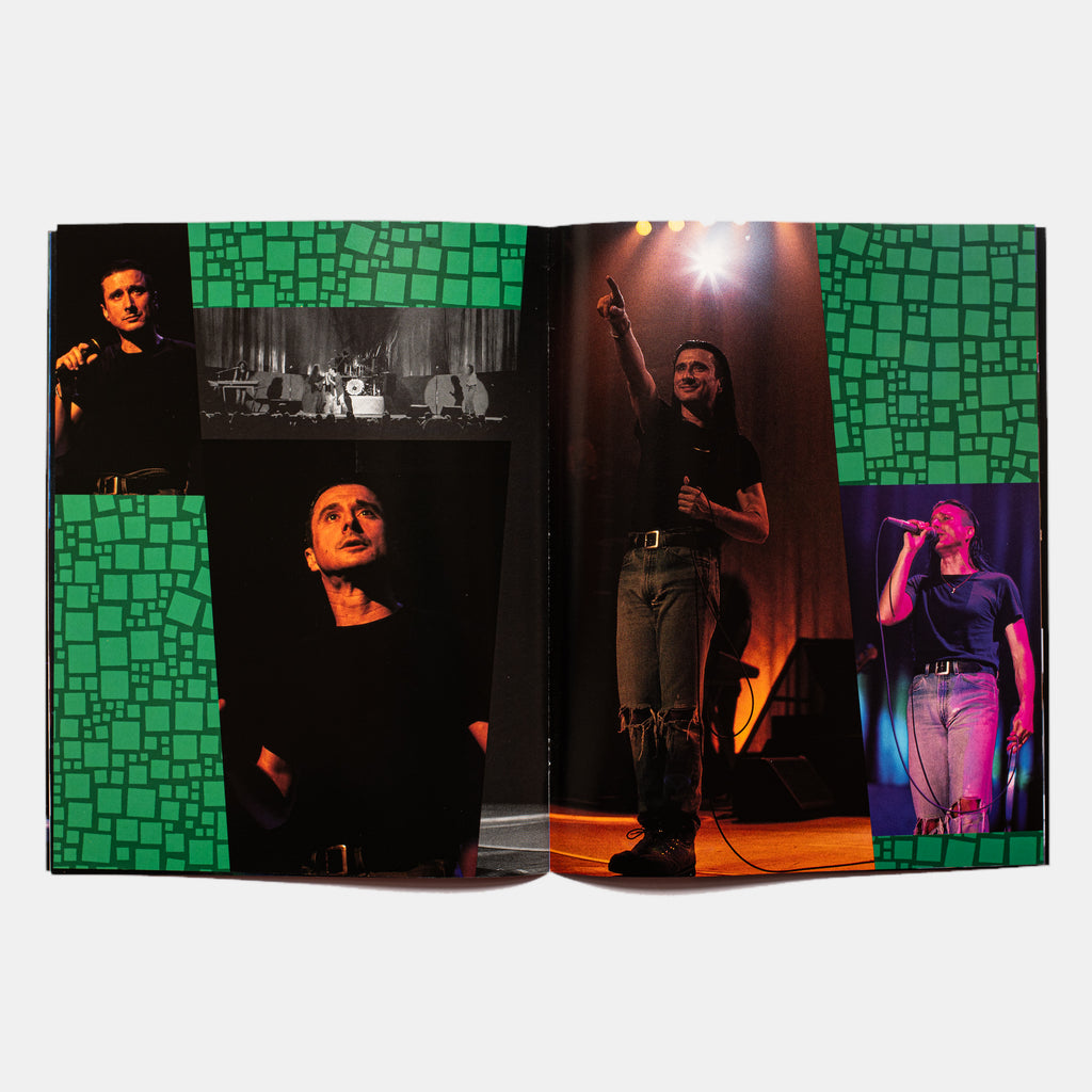 For The Love Of Strange Medicine 1994-1995 Tour Programme – SIGNED by Steve Perry – Lot 1